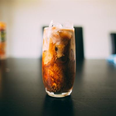 Vaso de espresso cheong con hielo